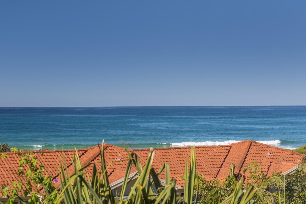 Aqualuna Apartments Sapphire Beach Exterior photo