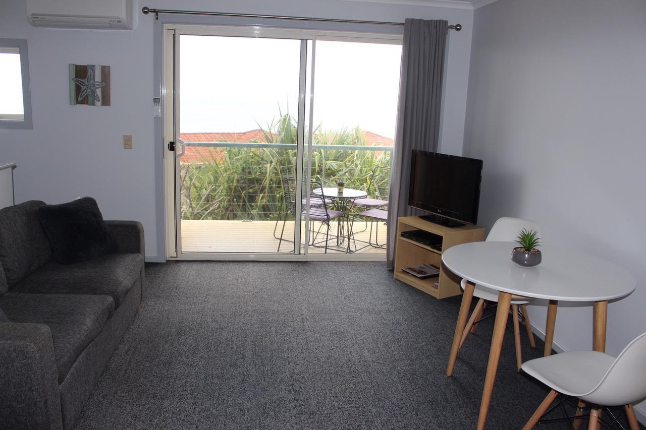 Aqualuna Apartments Sapphire Beach Exterior photo