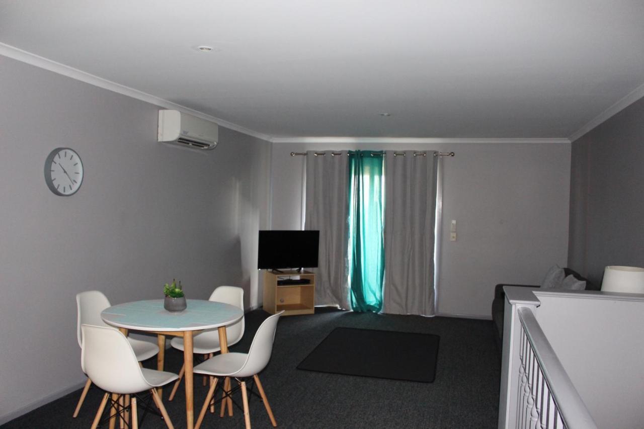 Aqualuna Apartments Sapphire Beach Exterior photo